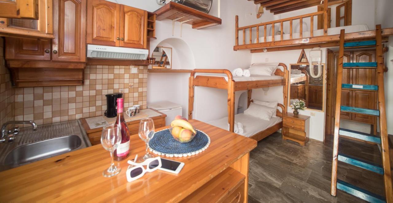 Bright & Relaxing Loft With Attic Room In The Heart Of Mykonos City Mykonos Town Buitenkant foto