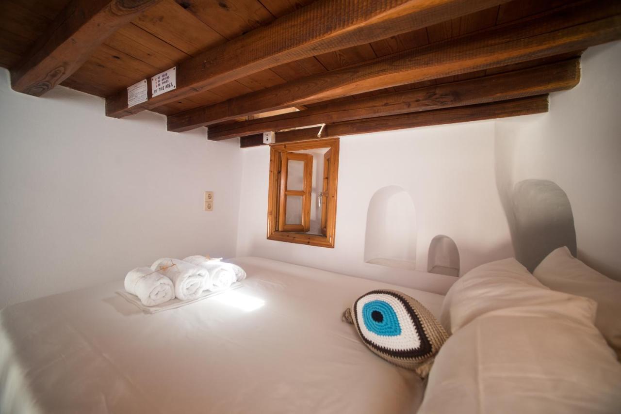 Bright & Relaxing Loft With Attic Room In The Heart Of Mykonos City Mykonos Town Buitenkant foto