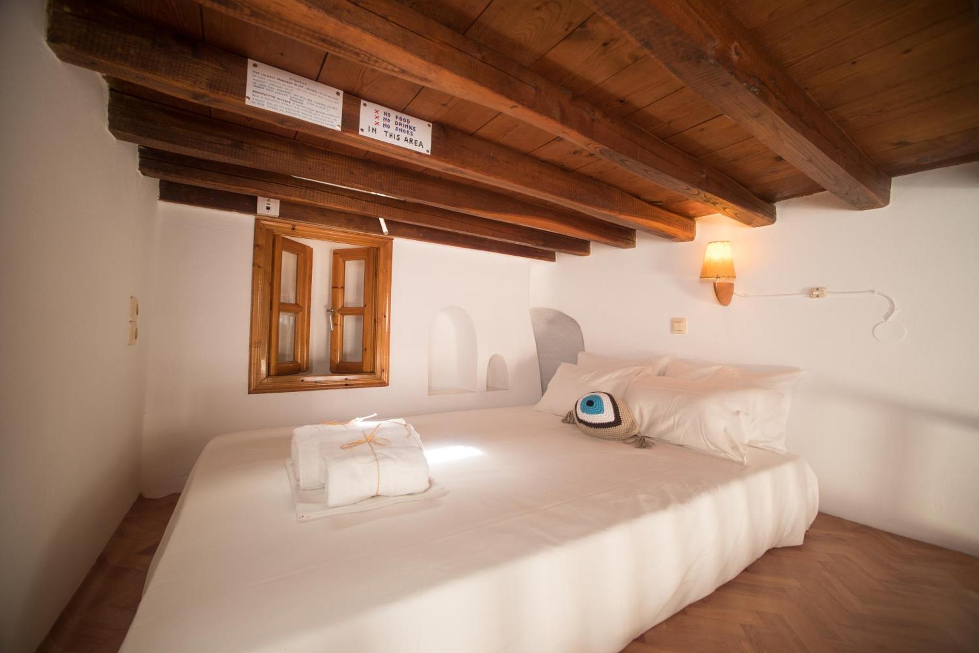 Bright & Relaxing Loft With Attic Room In The Heart Of Mykonos City Mykonos Town Buitenkant foto